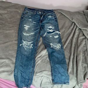AMERICAN Eagle jeans size four 15$